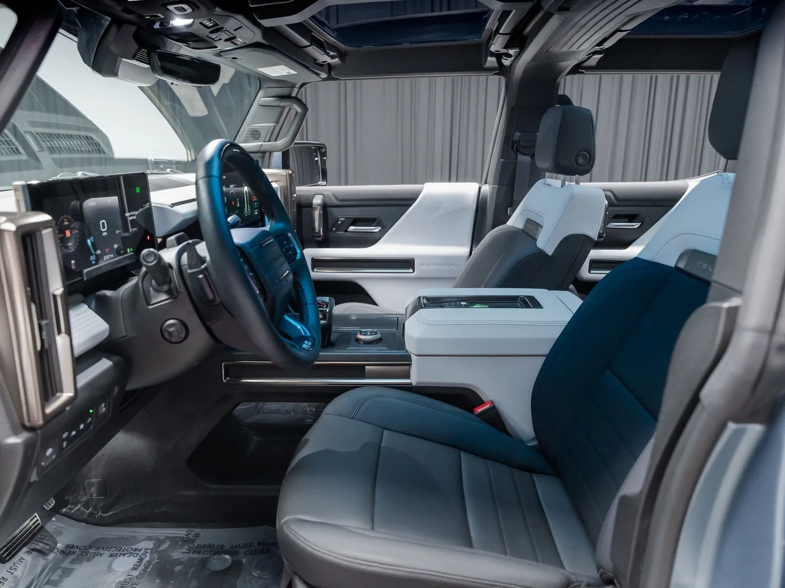 More photos of 2024 GMC Hummer EV SUV 3X at HyperCars, IN