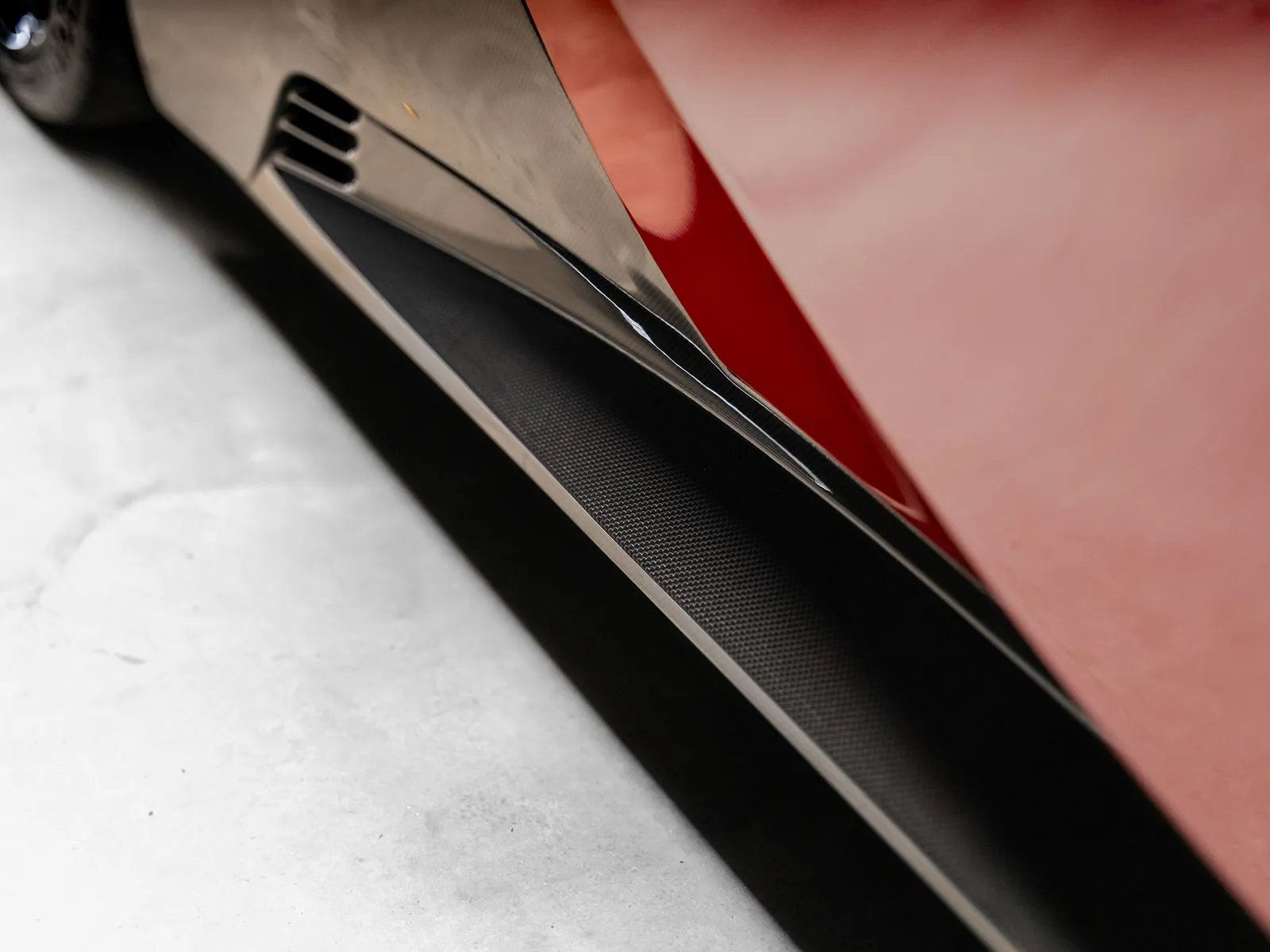 More photos of 2021 Ferrari SF90 Stradale at HyperCars, IN