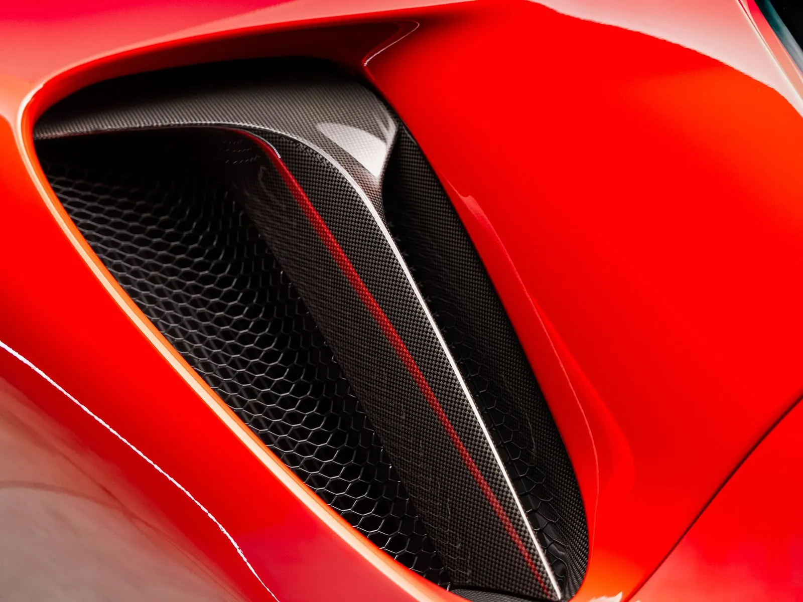 More photos of 2021 Ferrari SF90 Stradale at HyperCars, IN