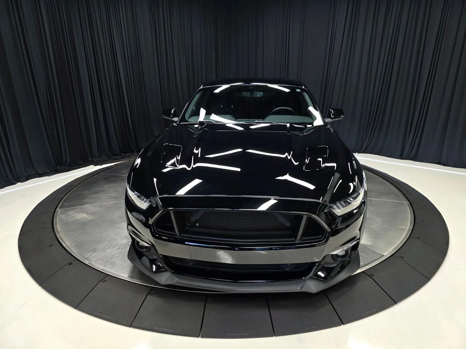 More photos of 2017 Ford Mustang GT at HyperCars, IN