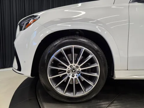 More photos of 2024 Mercedes-Benz GLE 350 at HyperCars, IN