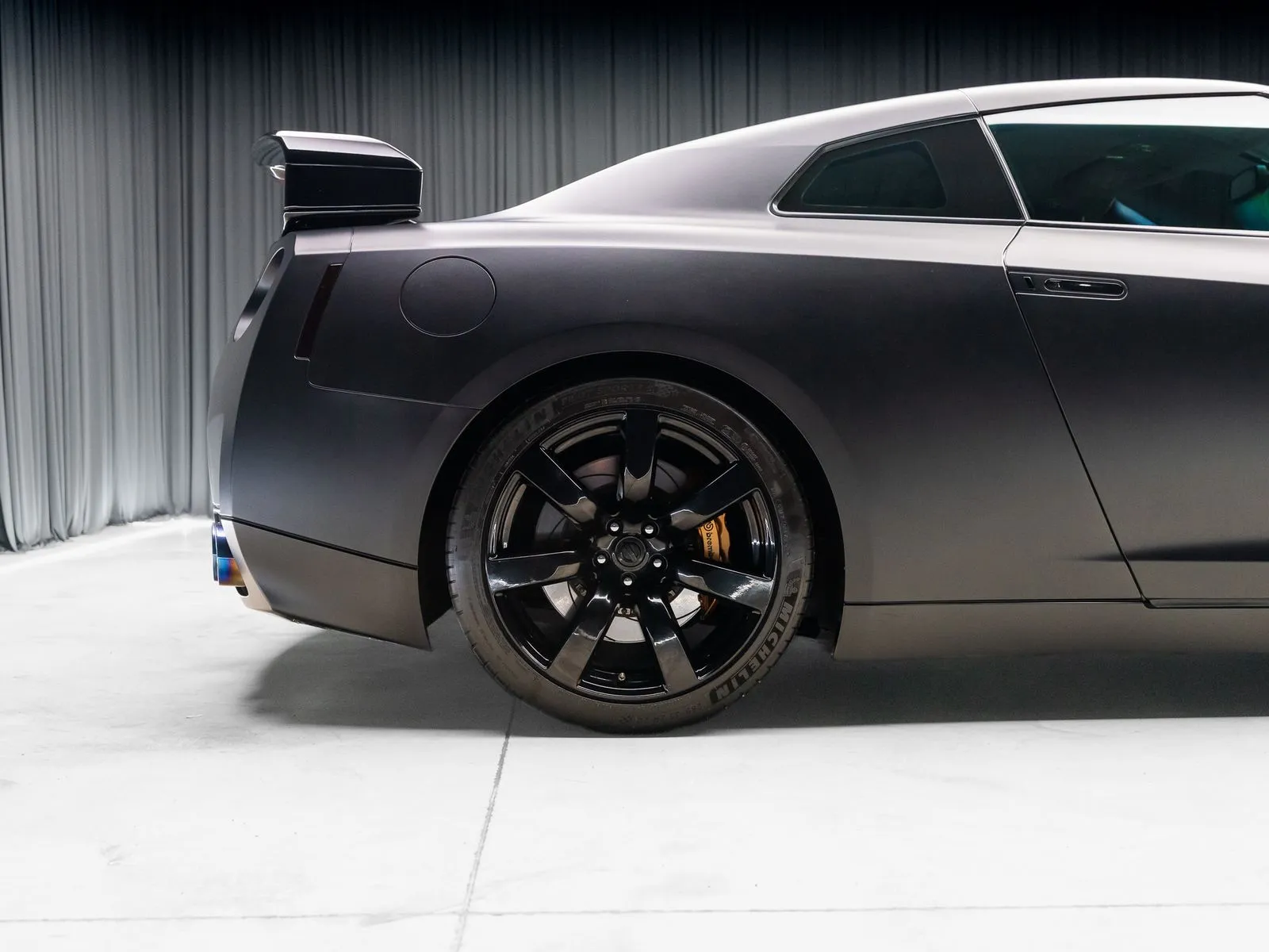 More photos of 2009 Nissan GT-R Premium at HyperCars, IN