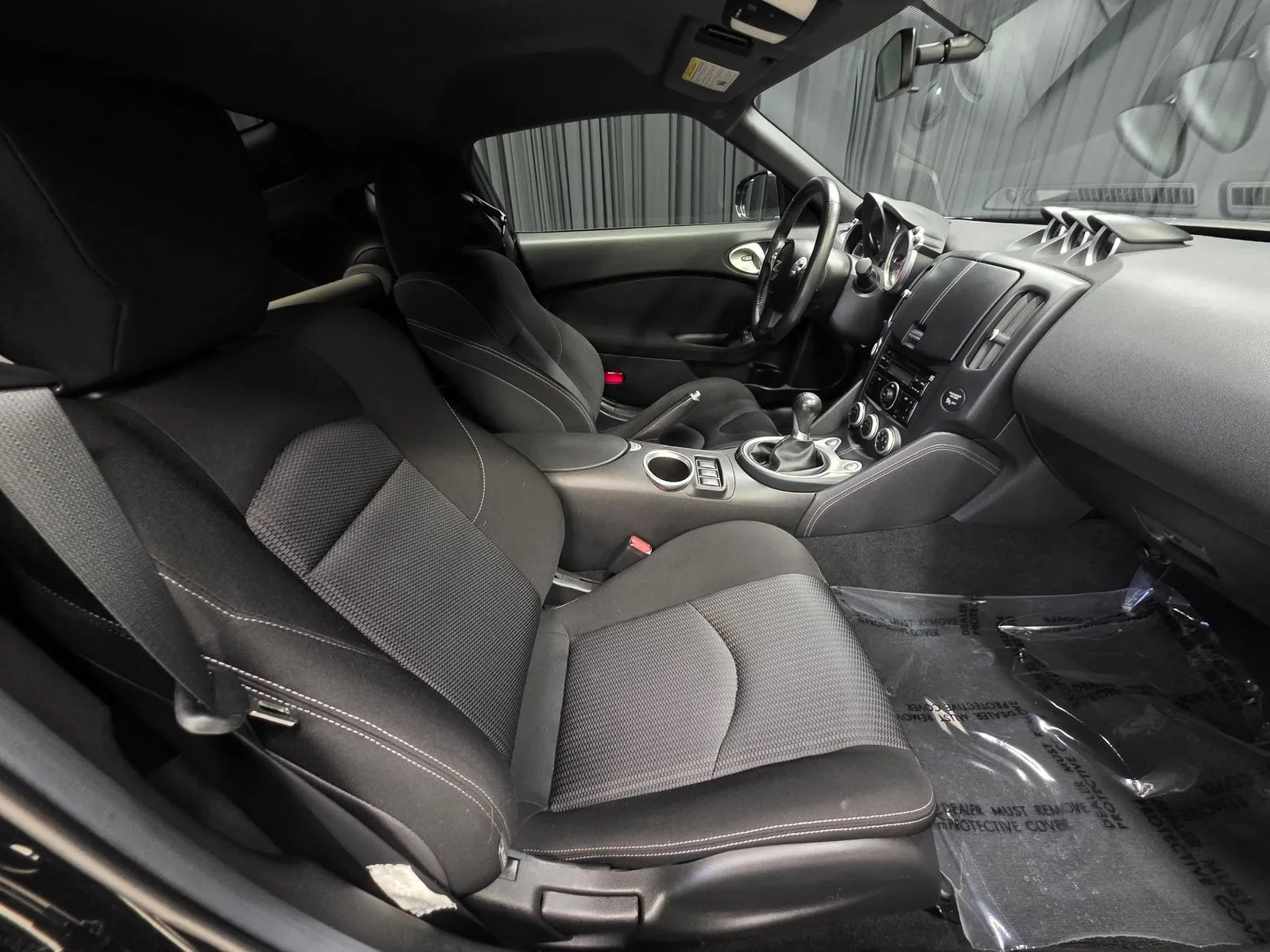 More photos of 2009 Nissan 370Z at HyperCars, IN