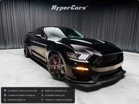 Black 2016 Ford Mustang Shelby GT350R for sale in New Albany, IN