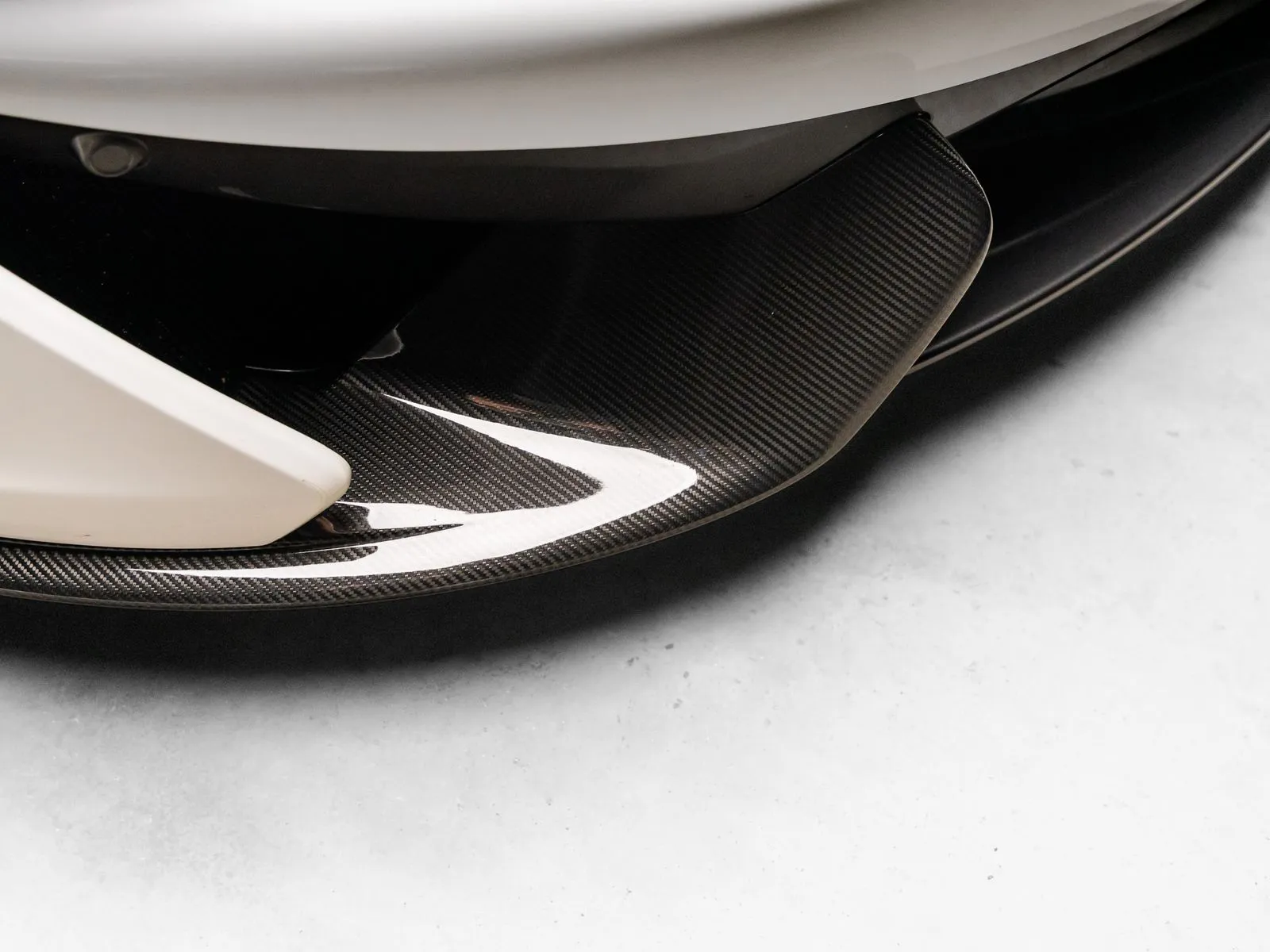 More photos of 2016 McLaren 570S at HyperCars, IN