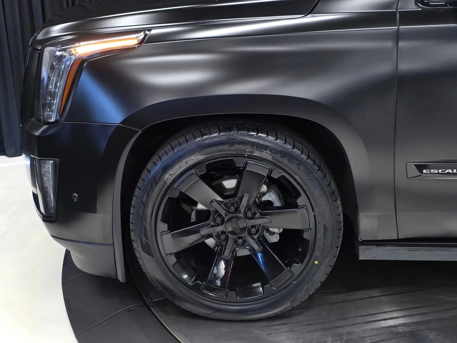 Another view of 2017 Cadillac Escalade Platinum Edition for sale in New Albany, IN at HyperCars