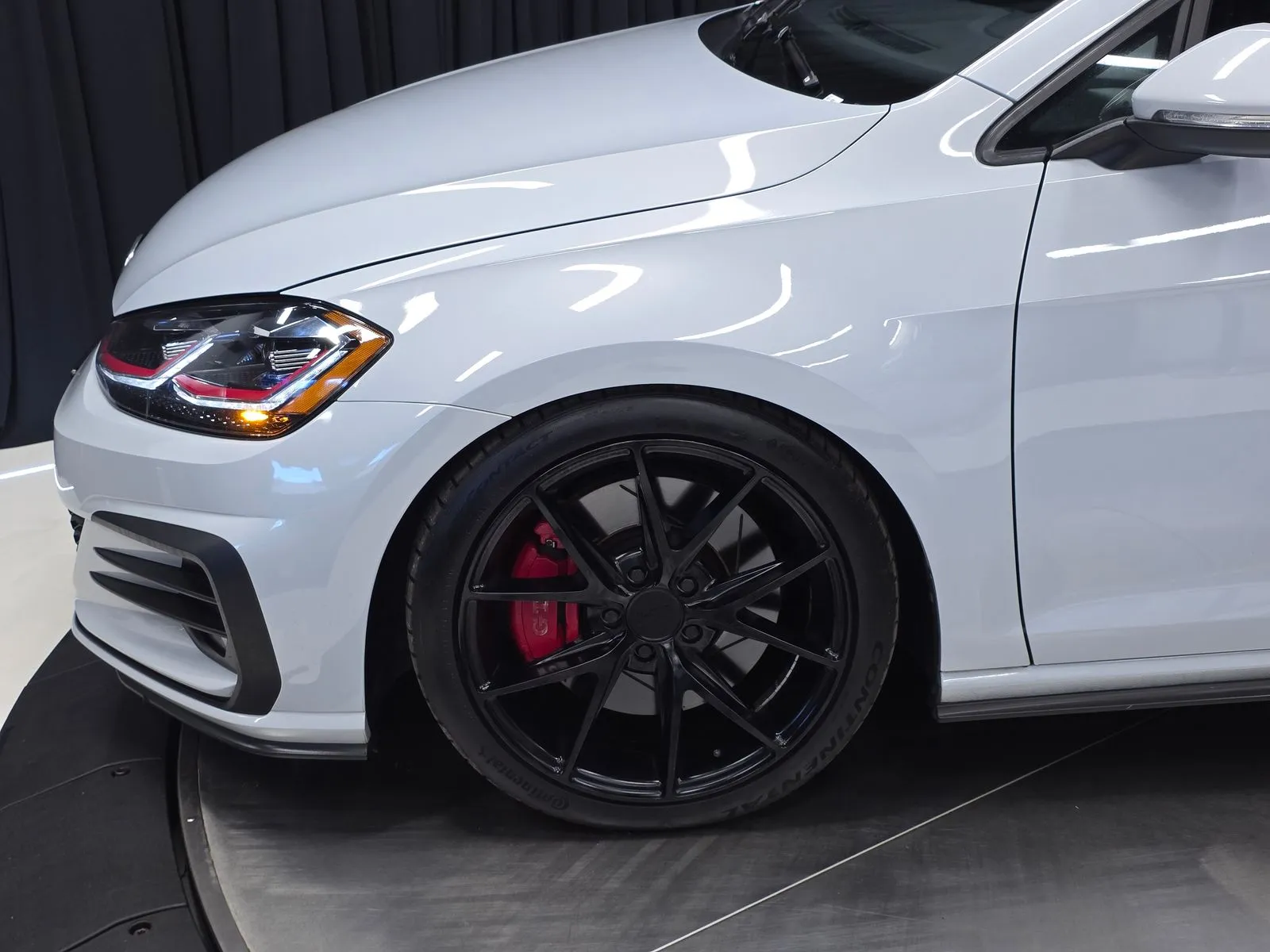 More photos of 2018 Volkswagen Golf GTI 2.0T SE at HyperCars, IN