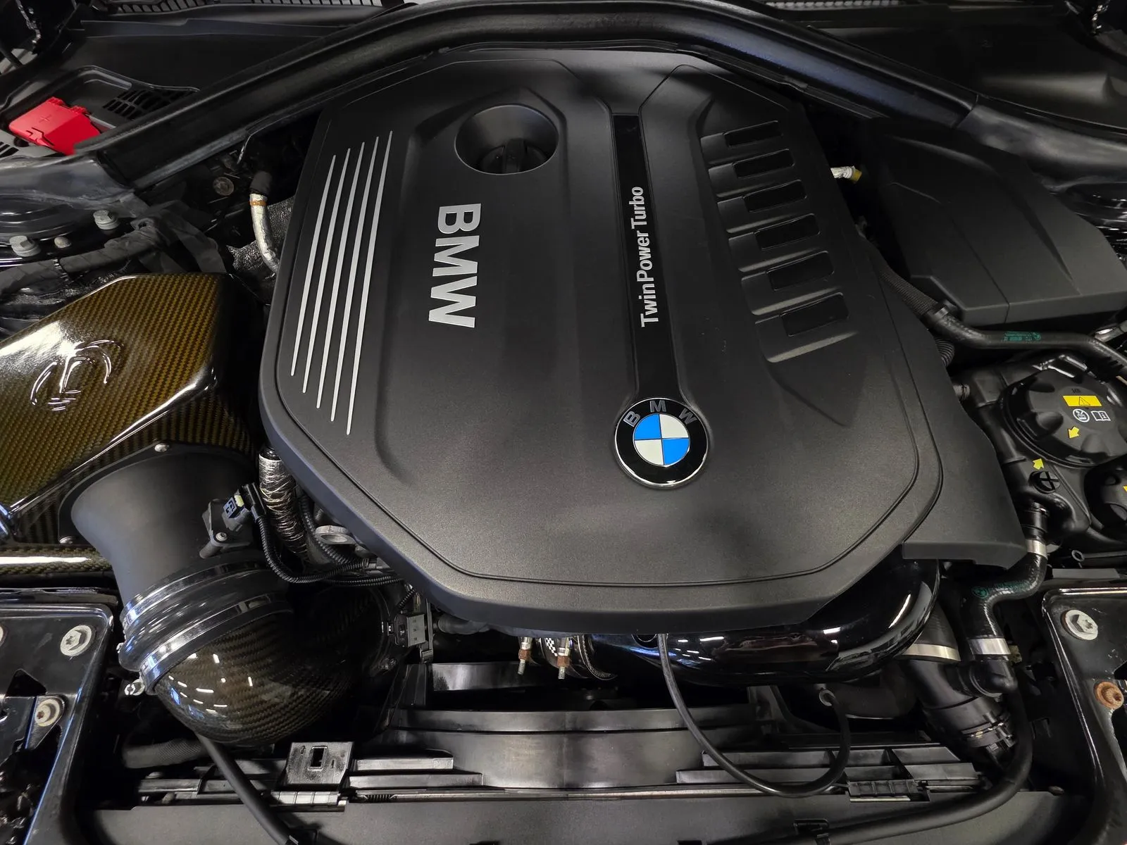 Another view of 2018 BMW 3 Series 340i xDrive for sale in New Albany, IN at HyperCars