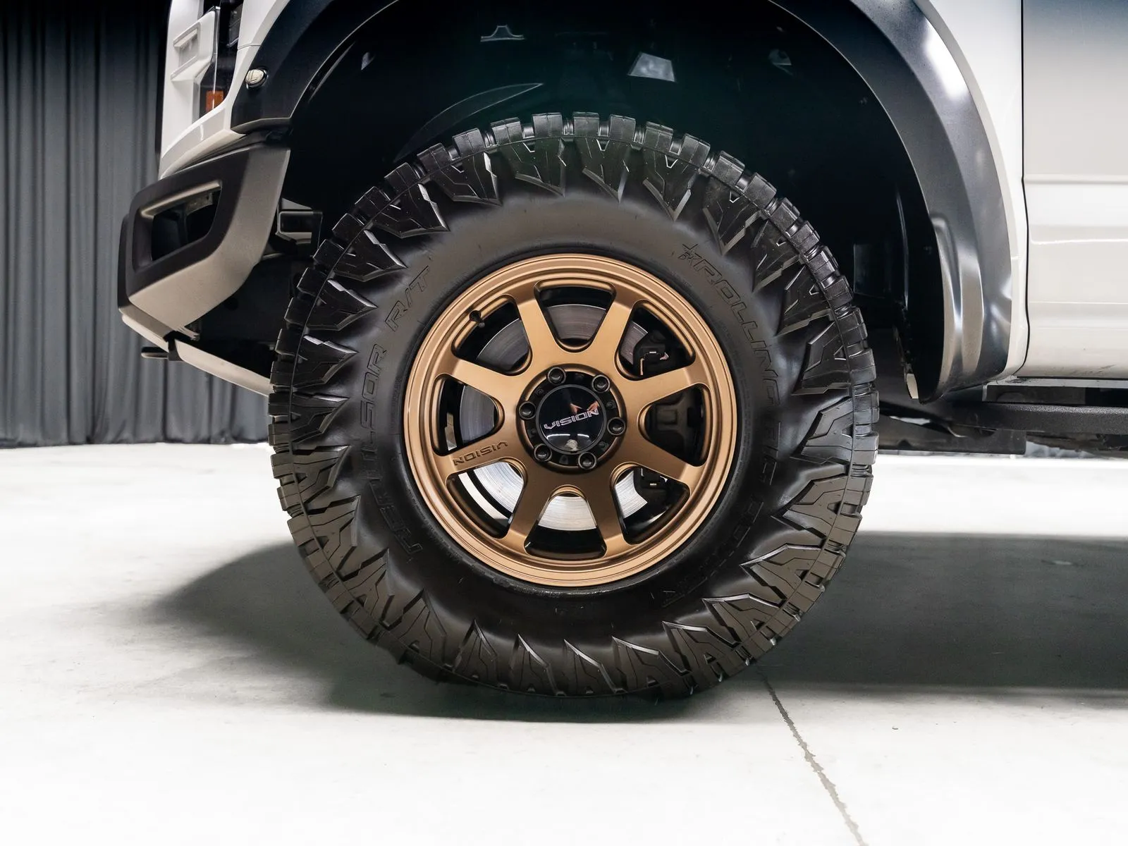 More photos of 2017 Ford F-150 Raptor at HyperCars, IN