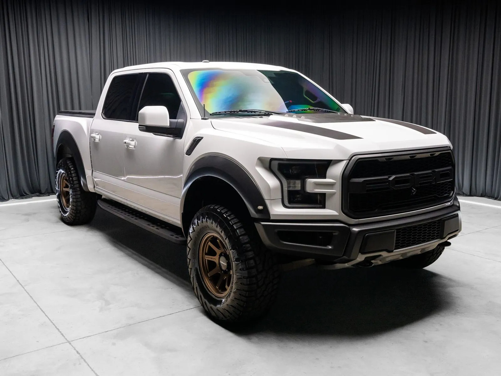 Photos of 2017 Ford F-150 Raptor for sale in New Albany, IN at HyperCars