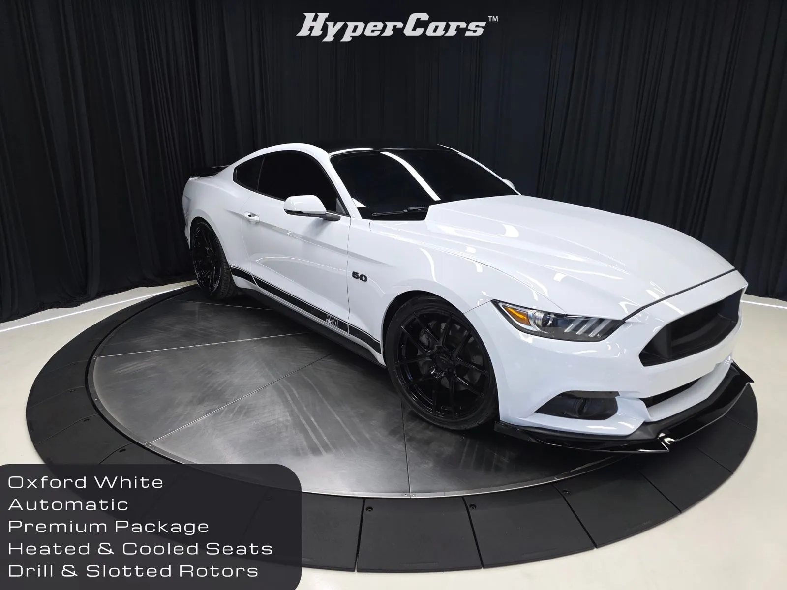 2016 Ford Mustang GT Coupe's photo