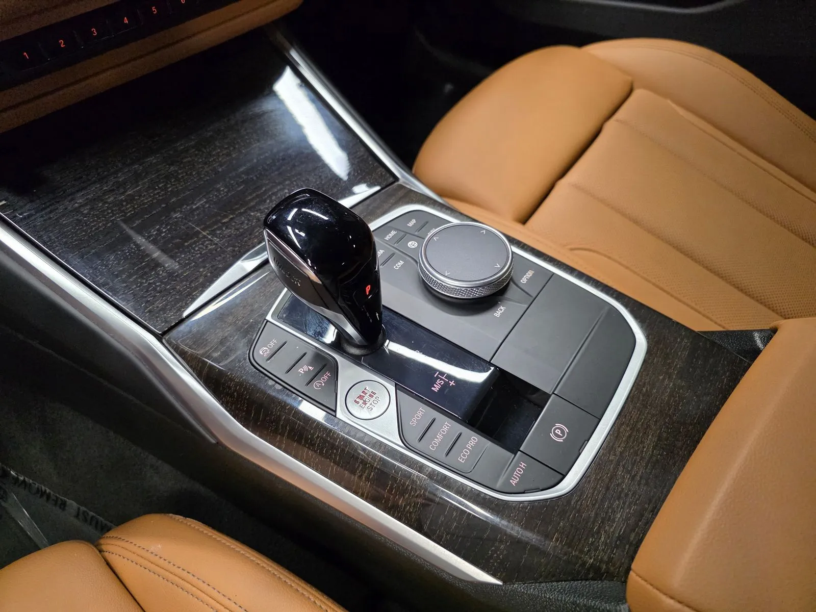 2022 BMW 3 Series 330i - Photo 23