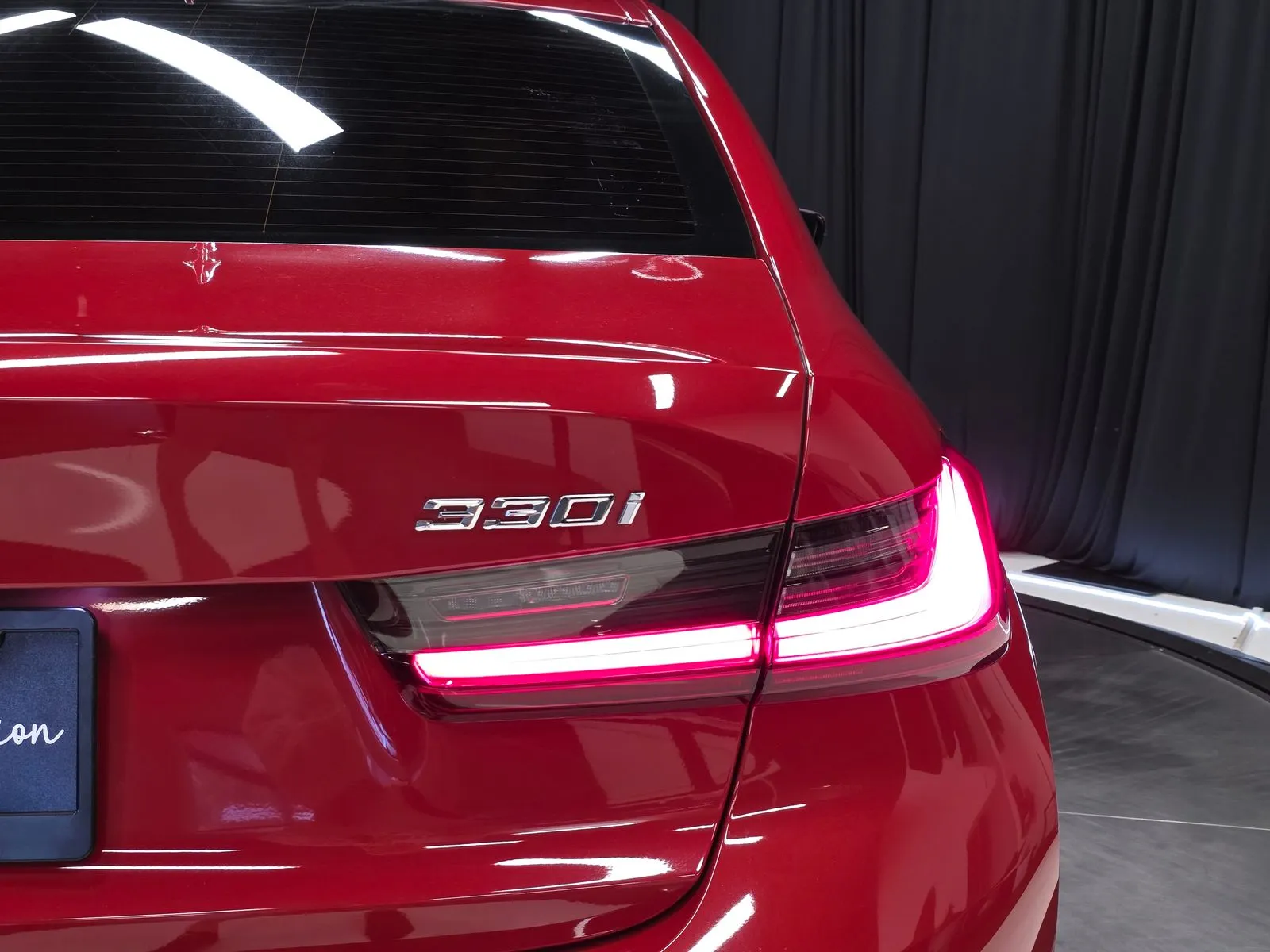 2022 BMW 3 Series 330i - Photo 52