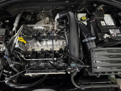 More photos of 2019 Volkswagen Jetta 1.4T SE at HyperCars, IN