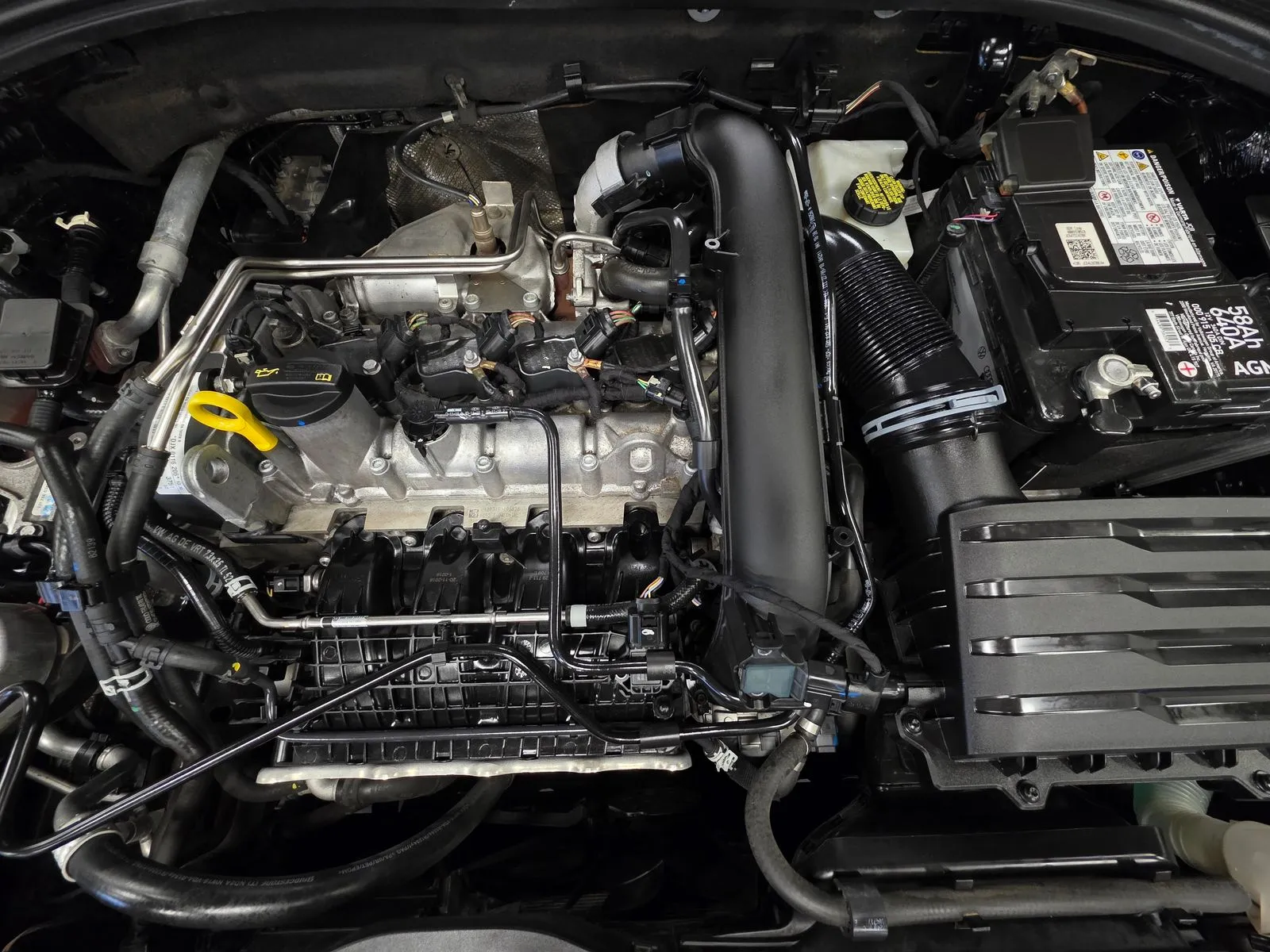 Another view of 2019 Volkswagen Jetta 1.4T SE for sale in New Albany, IN at HyperCars