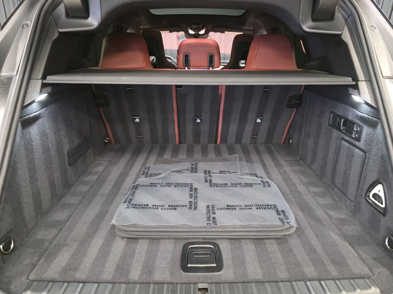 More photos of 2023 BMW iX M60 at HyperCars, IN