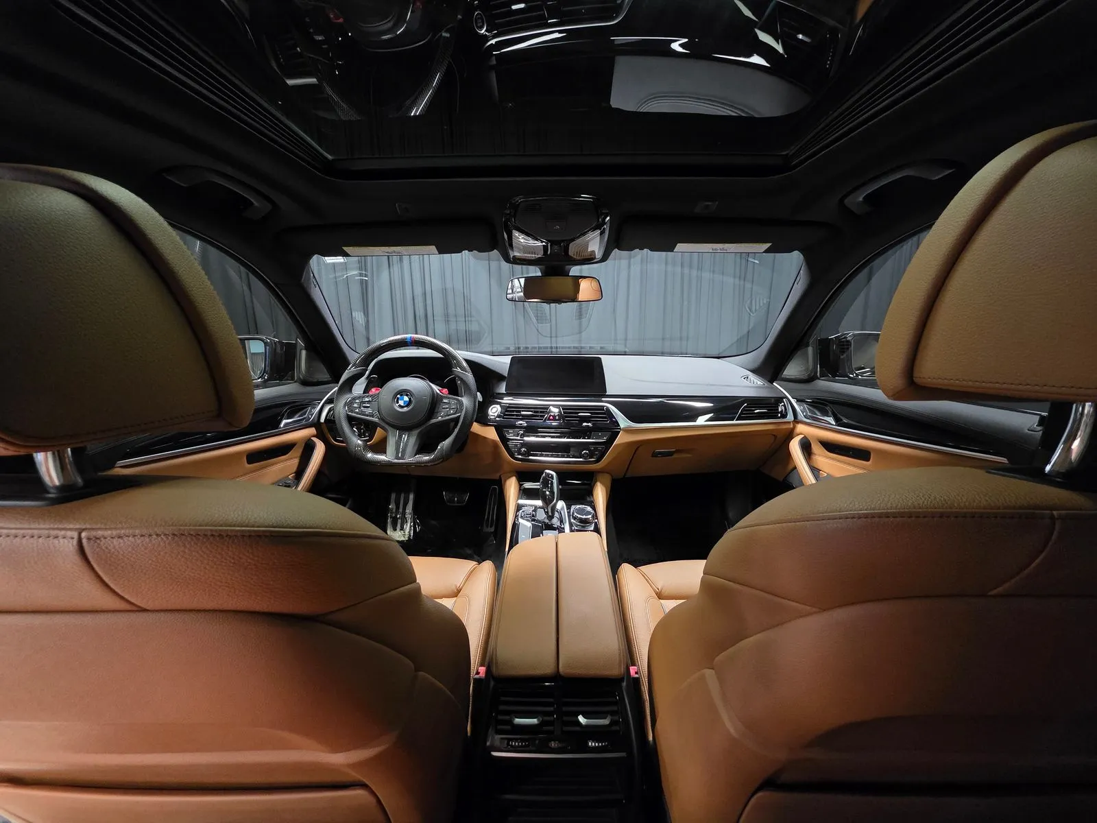 Photos of 2018 BMW 5 Series M550i xDrive for sale in New Albany, IN at HyperCars