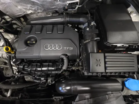 More photos of 2018 Audi Q3 2.0T Premium at HyperCars, IN