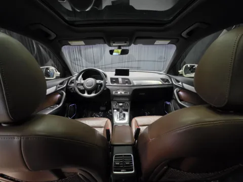 Another view of 2018 Audi Q3 2.0T Premium for sale in New Albany, IN at HyperCars