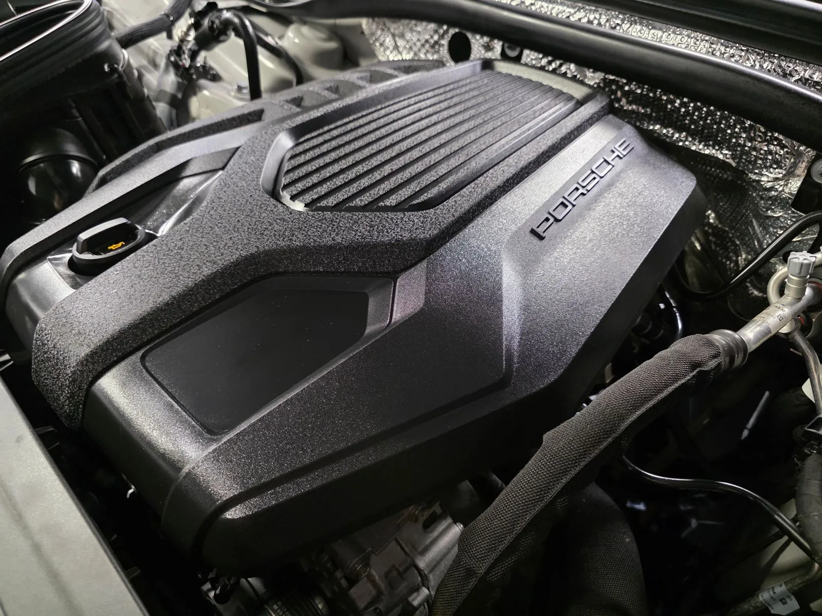 More photos of 2023 Porsche Macan at HyperCars, IN