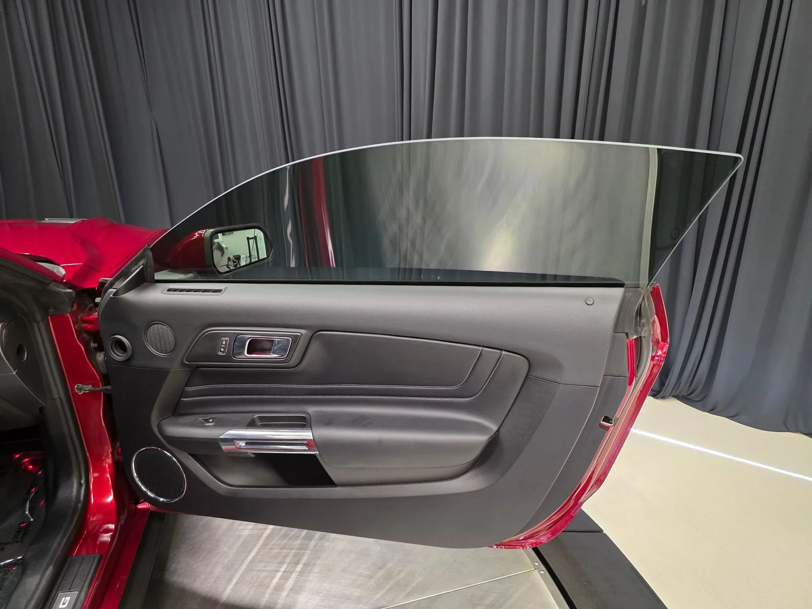 2019 Ford Mustang GT Premium - Photo 27