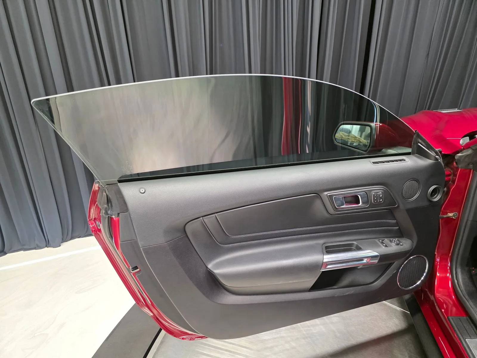 2019 Ford Mustang GT Premium - Photo 17