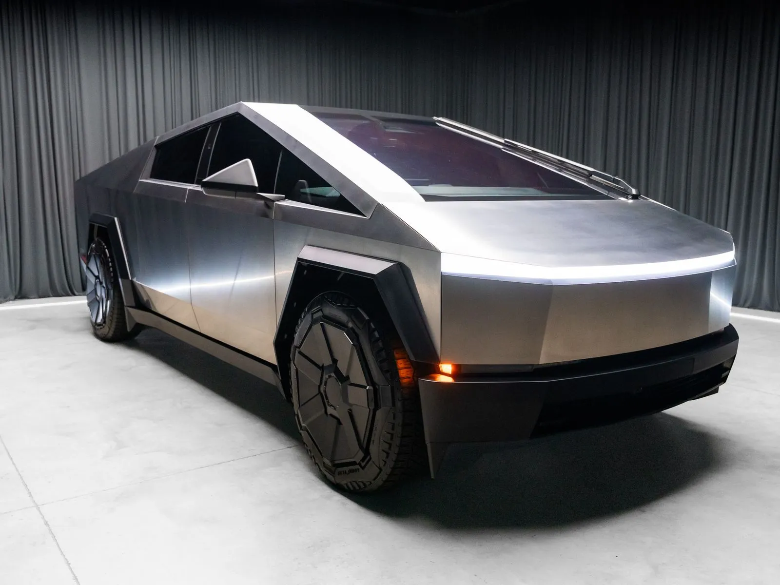 Photos of 2024 Tesla Cybertruck for sale in New Albany, IN at HyperCars