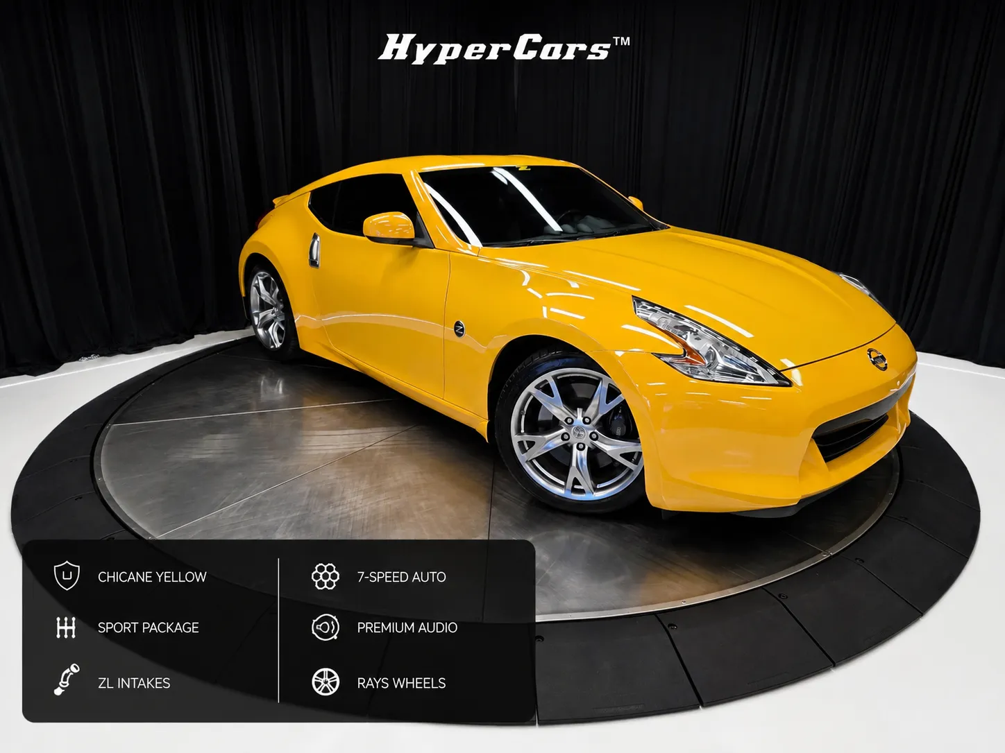 2009 Nissan 370Z Coupe Touring 7AT's photo