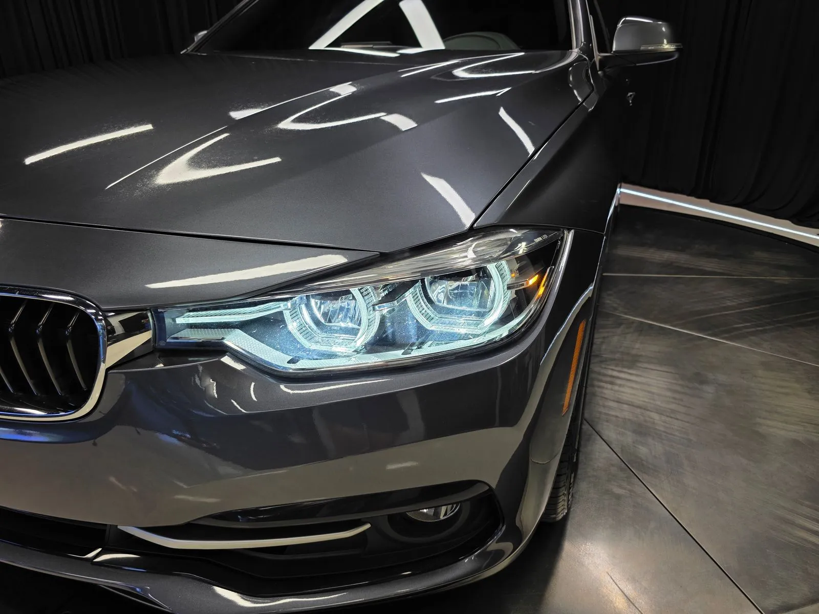 Another view of 2018 BMW 3 Series 330i for sale in New Albany, IN at HyperCars