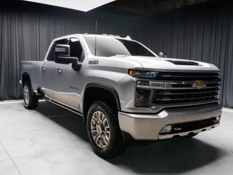 Photos of 2022 Chevrolet Silverado 3500HD High Country for sale in New Albany, IN at HyperCars