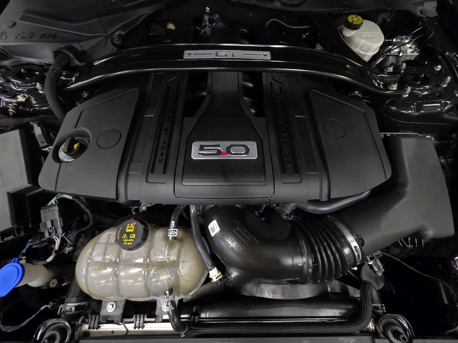 More photos of 2022 Ford Mustang GT Premium at HyperCars, IN