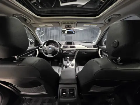Another view of 2018 BMW 3 Series 320i for sale in New Albany, IN at HyperCars