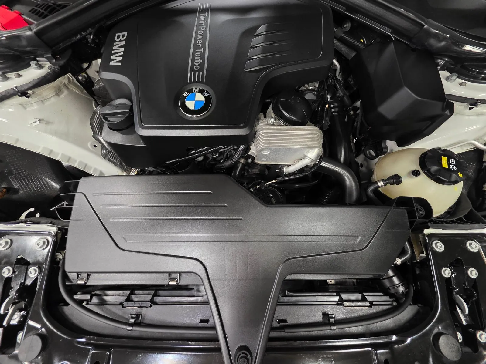 Another view of 2018 BMW 3 Series 320i for sale in New Albany, IN at HyperCars