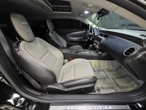 Another view of 2010 Chevrolet Camaro SS for sale in New Albany, IN at HyperCars