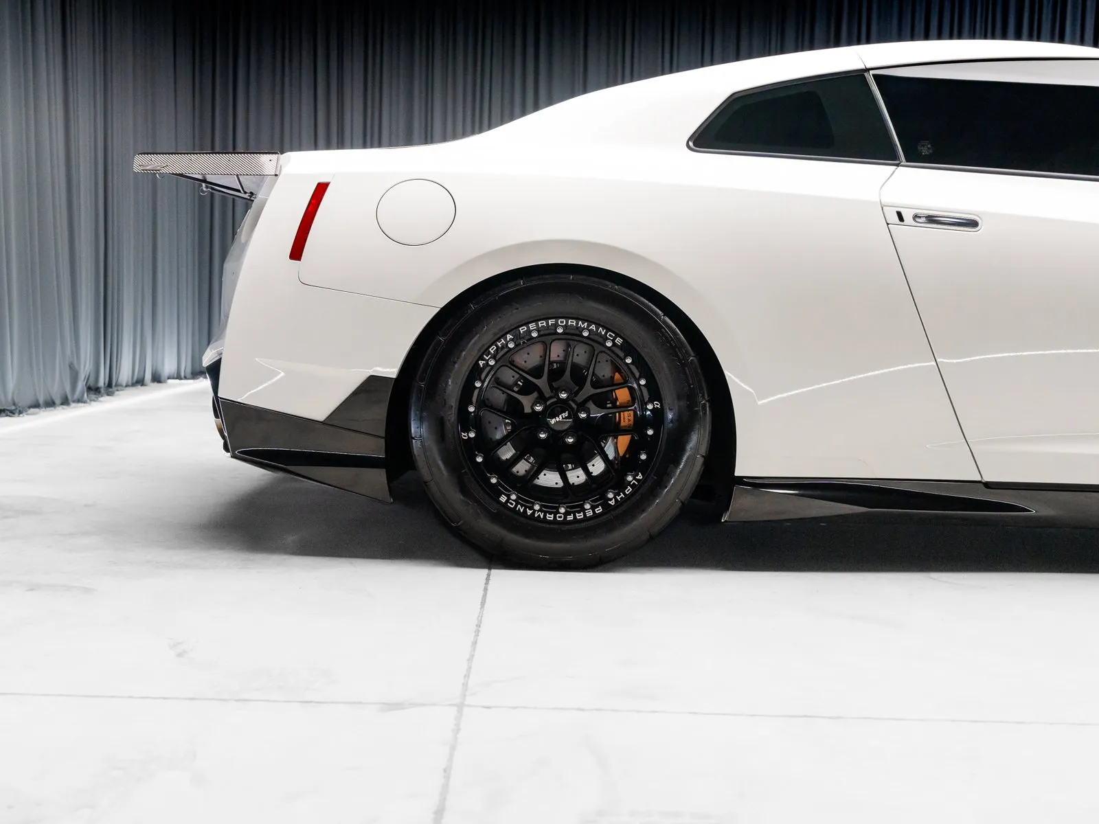 2024 Nissan GT-R Premium - Photo 32