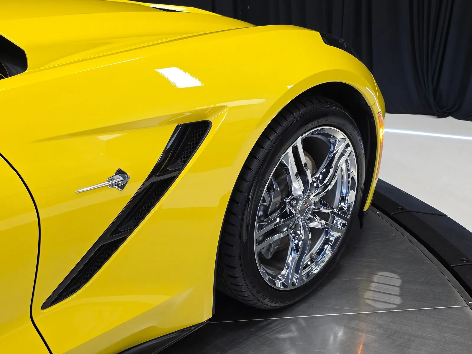 More photos of 2016 Chevrolet Corvette Stingray at HyperCars, IN