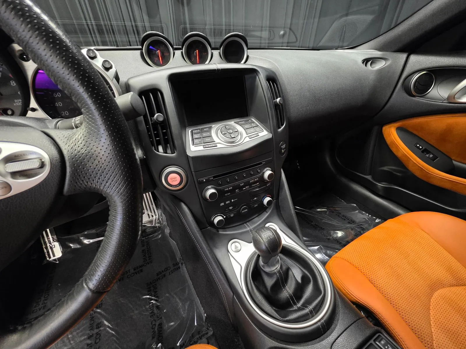 Another view of 2009 Nissan 370Z Touring for sale in New Albany, IN at HyperCars