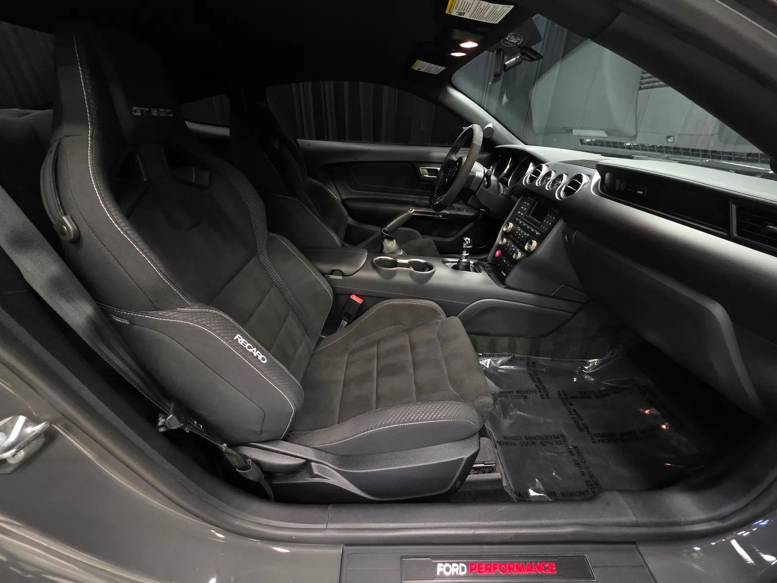 Photos of 2018 Ford Mustang Shelby GT350 for sale in New Albany, IN at HyperCars