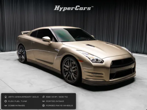 Gold 2016 Nissan GT-R Premium for sale in New Albany, IN