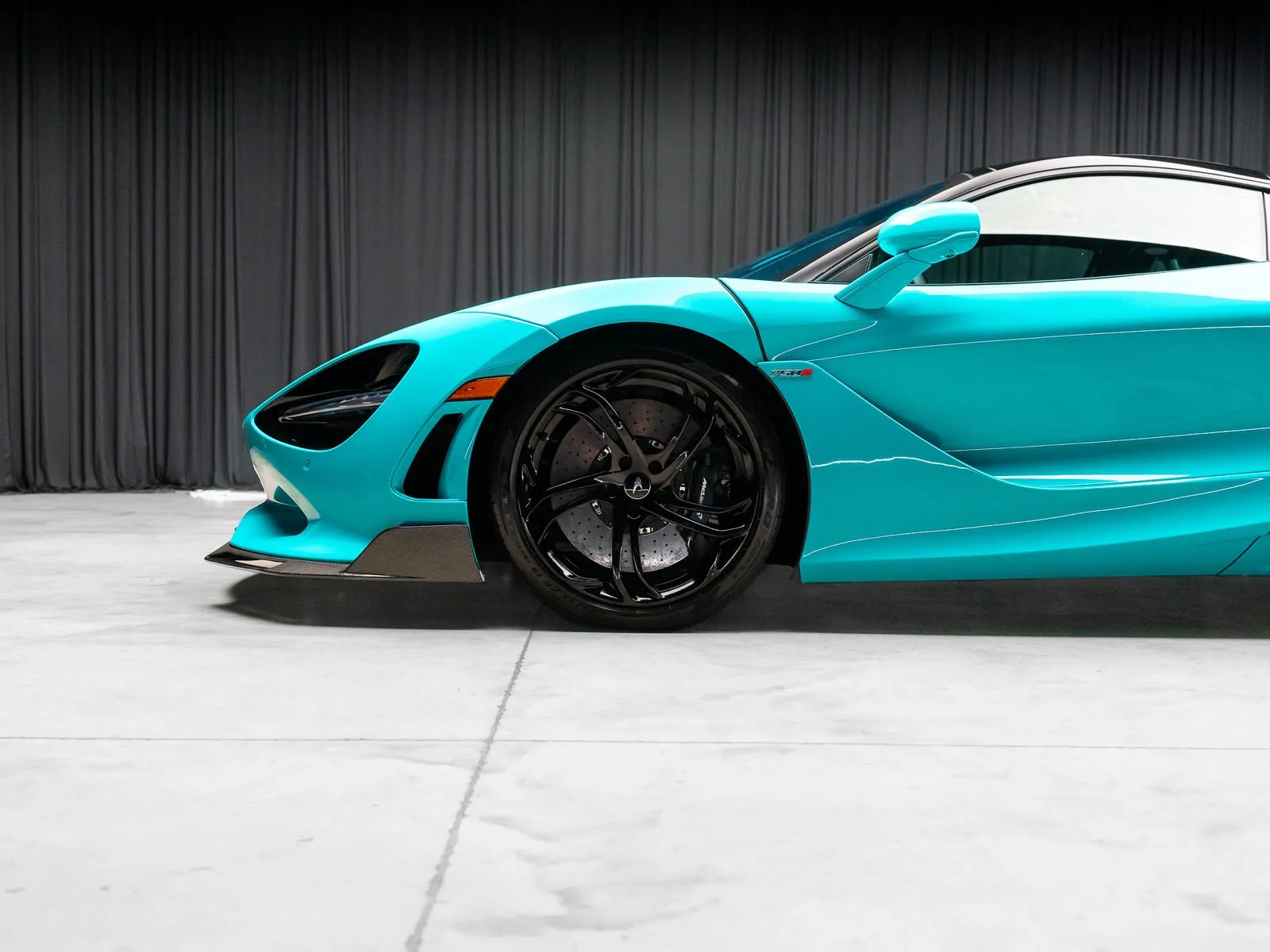 Photos of 2024 McLaren 750S for sale in New Albany, IN at HyperCars