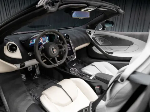 More photos of 2018 McLaren 570S at HyperCars, IN
