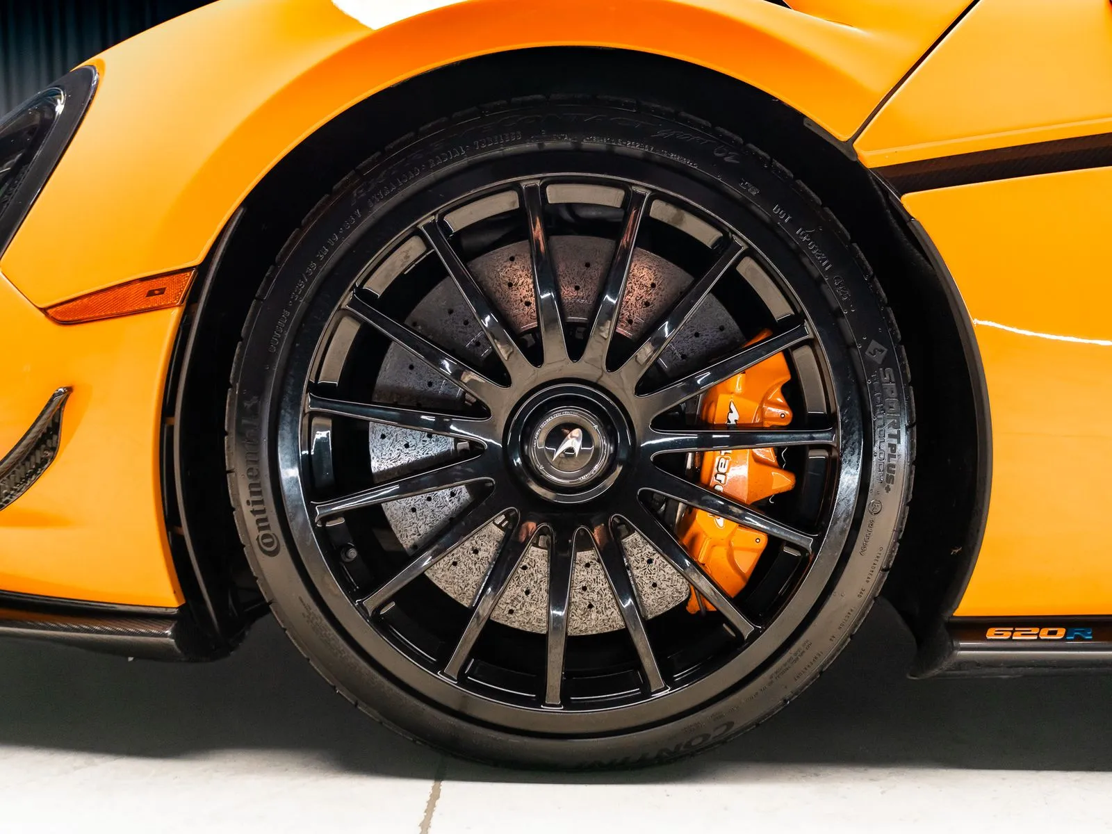 More photos of 2020 McLaren 620R at HyperCars, IN