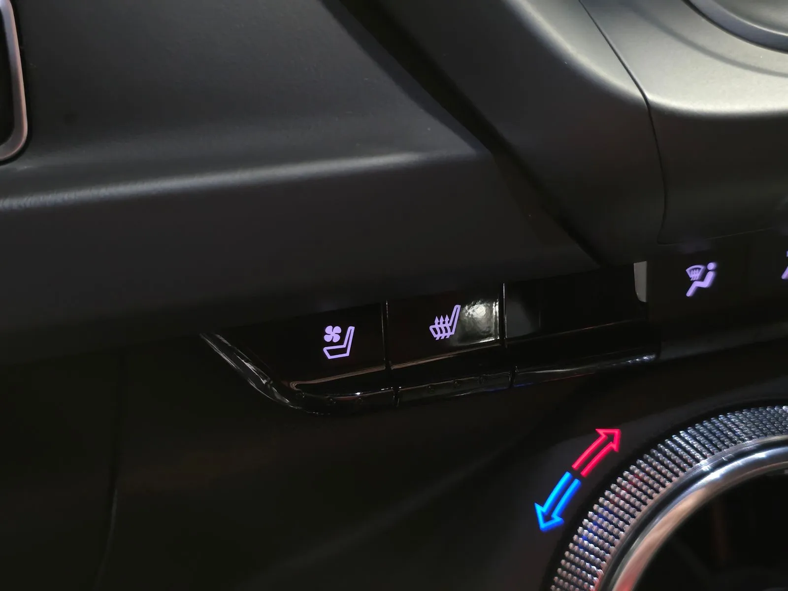 More photos of 2016 Chevrolet Camaro SS at HyperCars, IN