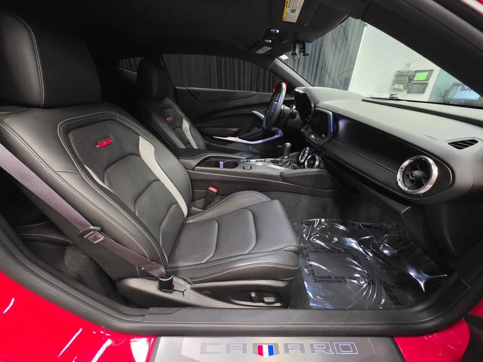 Photos of 2016 Chevrolet Camaro SS for sale in New Albany, IN at HyperCars