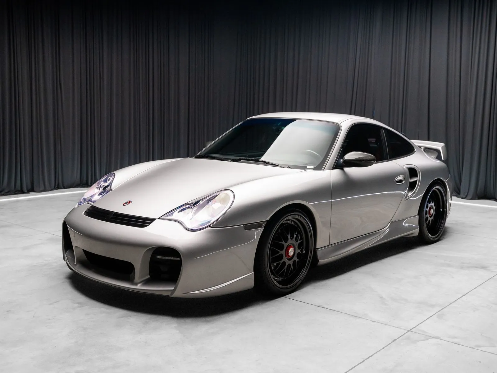 Photos of 2003 Porsche 911 Turbo for sale in New Albany, IN at HyperCars