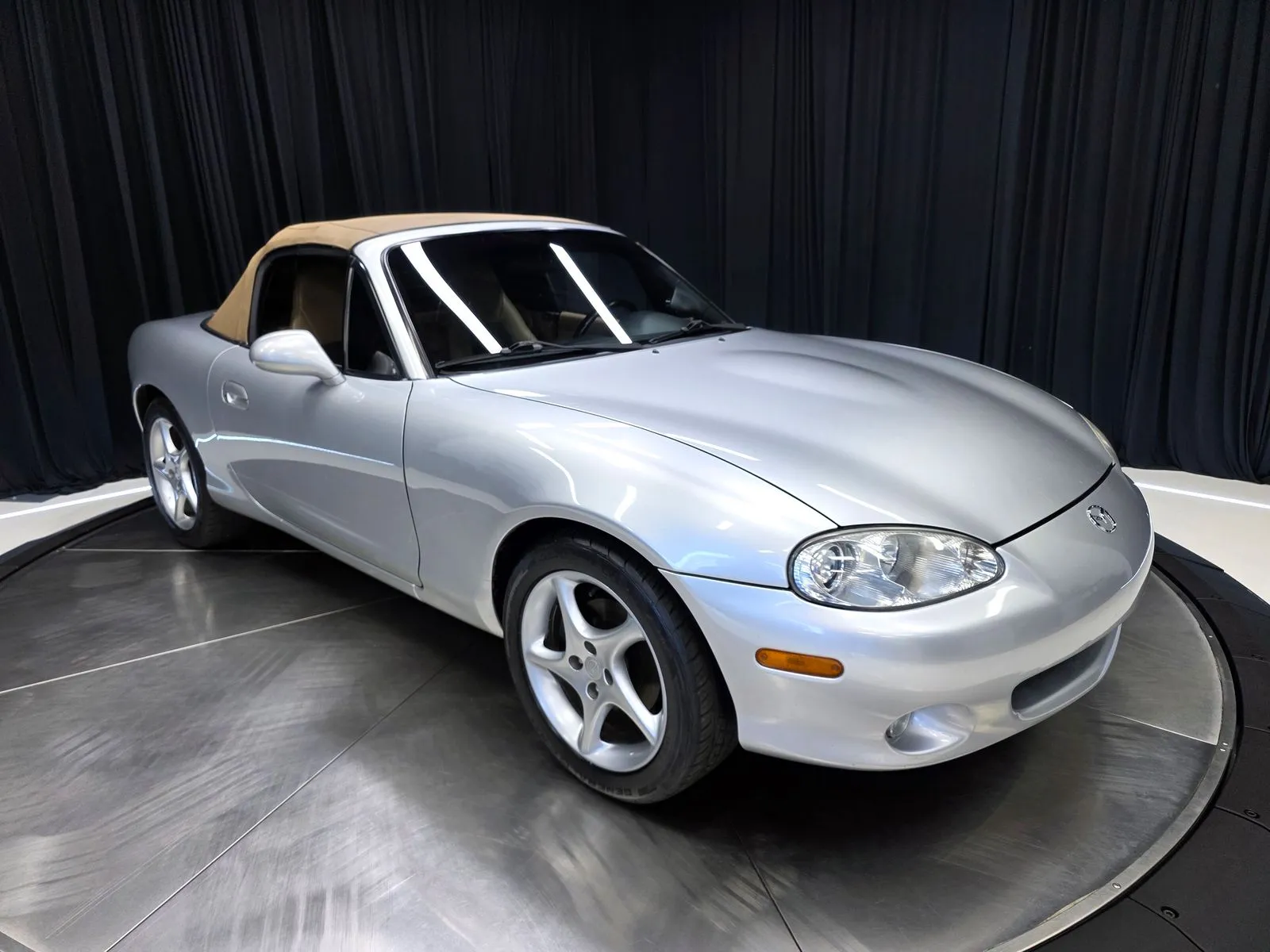 More photos of 2002 Mazda Miata at HyperCars, IN