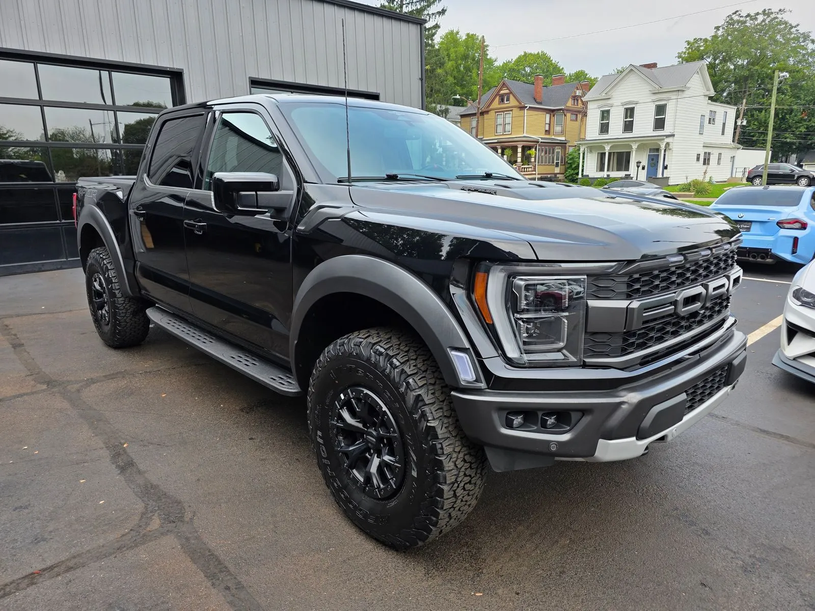 More photos of 2023 Ford F-150 Raptor at HyperCars, IN