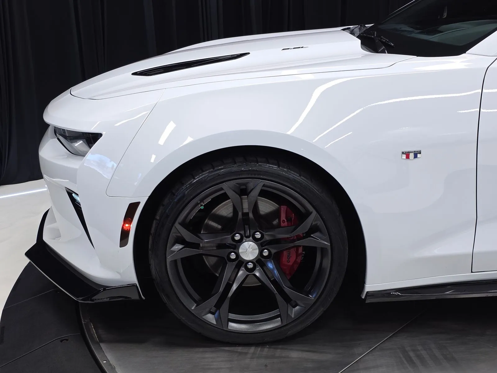Another view of 2016 Chevrolet Camaro SS for sale in New Albany, IN at HyperCars