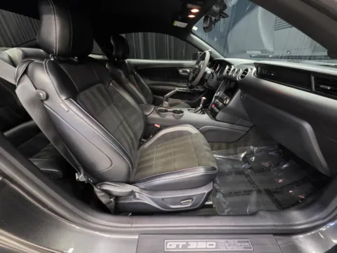 Photos of 2016 Ford Mustang Shelby GT350 for sale in New Albany, IN at HyperCars