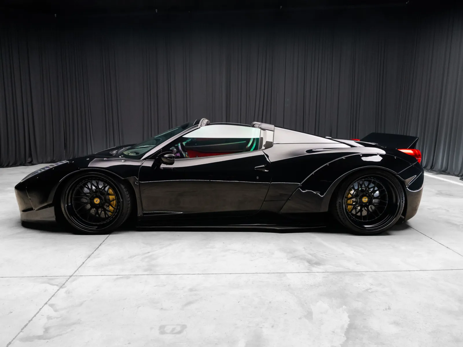 2013 Ferrari 458 Spider Base - Photo 8